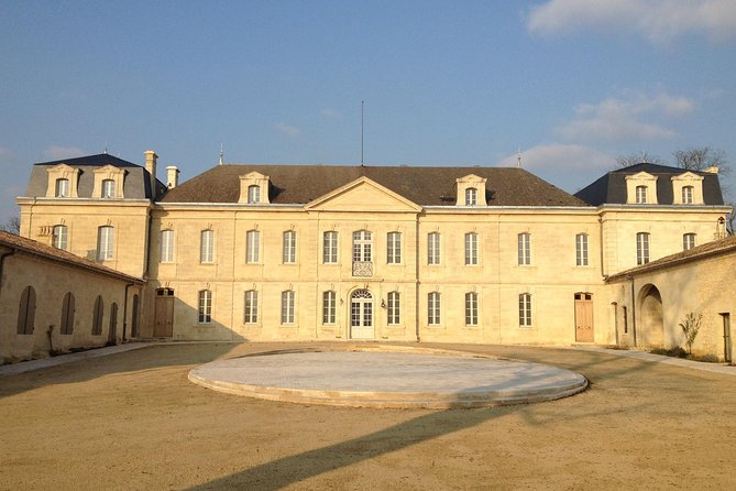 Bordeaux Super Saver Wine Tasting class and St Emilion region - Saint-Émilion village: more than a wine stop
