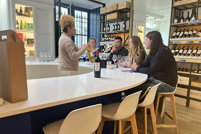 Bordeaux wines tasting workshop including Food & Wine pairings - A small group, but still a social experience