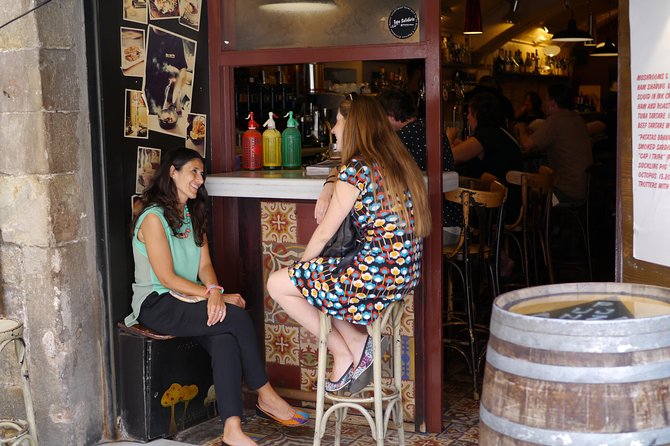 Born to Eat: Gourmet Tapas & Wine Small Group Tour in Old Barcelona - The Cava tasting is a strong finish