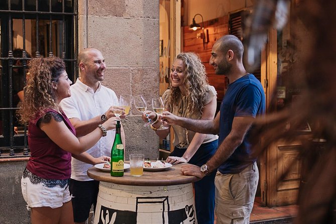 Born to Eat: Gourmet Tapas & Wine Small Group Tour in Old Barcelona - How much food and drink do you really get?