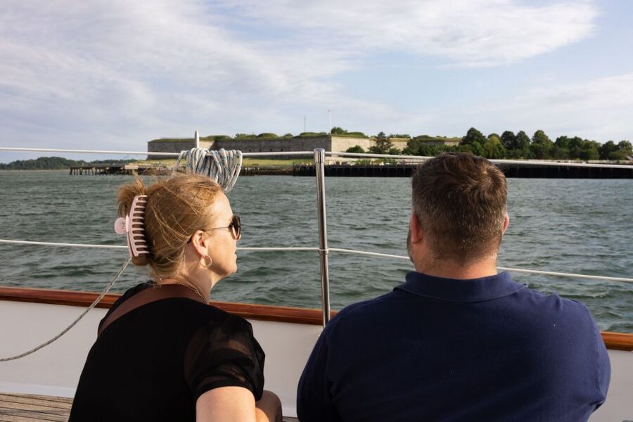 Boston: Harbor Champagne Sunset Sail from Rowes Wharf - Key points to know before you book