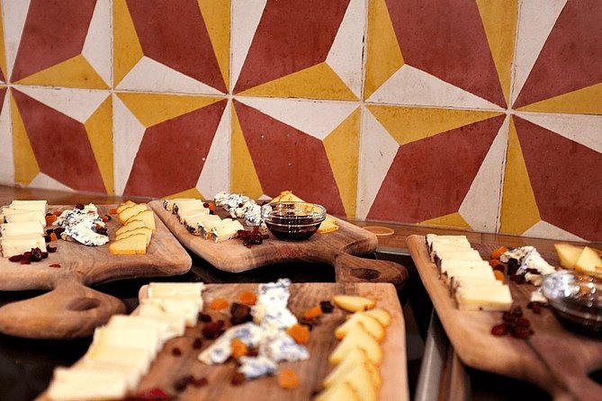 Budapest Culinary & Wine Walk - Cake, coffee, and old Budapest at Centrál Grand Cafe