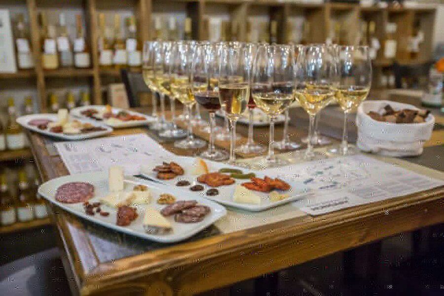 Budapest: Essentials of Hungarian Wine Tasting Class - Key points at a glance