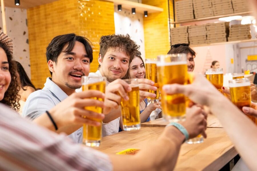 Budapest: Guided Food Tour with Wine, Beer, and Shots - Why District 7 is the right place for a food walk