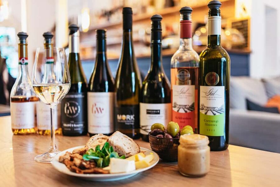 Budapest: Hungarian Wine Tasting with 8 Wines and Tapas - Wine the Gap, a useful starting point for Hungarian wine