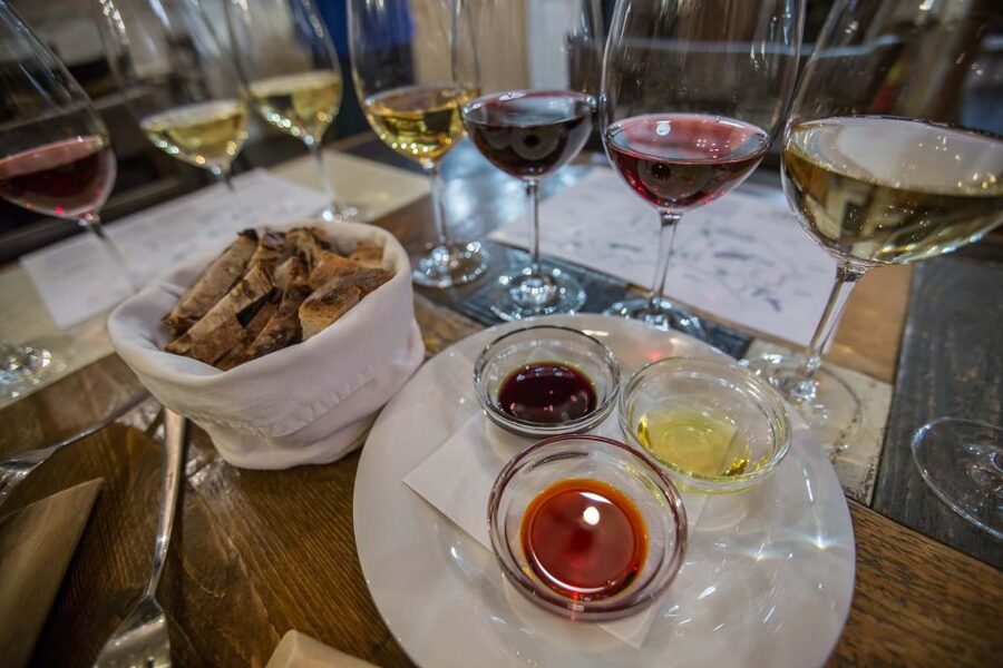 Budapest: Wine, Cheese, and Charcuterie Tasting - The first glasses: building a picture of Hungarian wine