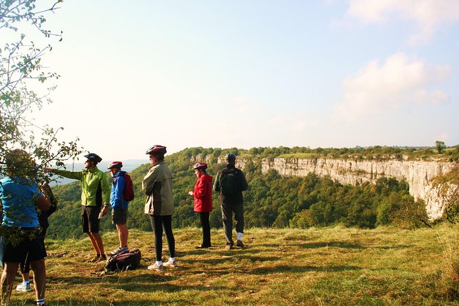 Burgundy Bike Tour with Wine Tasting from Beaune - Château de La Rochepot gives the morning a visual anchor