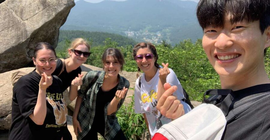 Busan: Hiking and Tasting Rice Wine in the Hidden Village - A small group makes the climb more personal