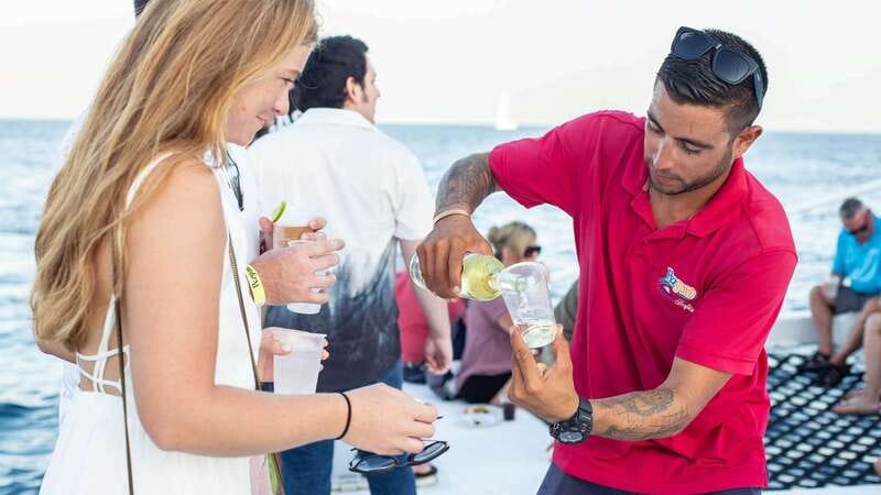 Cabo San Lucas: 2 Hour Sunset Cruise with Food and Wine - Hotel pickup keeps the evening simple