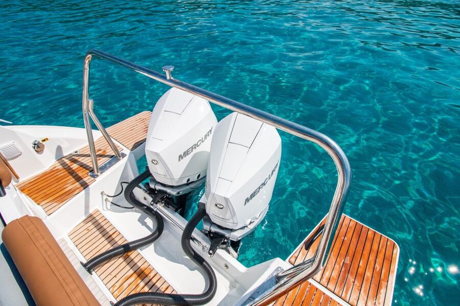 Cagliari: Luxury Motorboat Tour with 3 Swim Stops & Wine - Is $71 a good price?