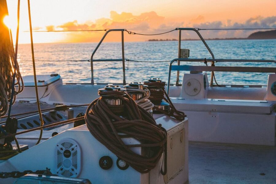 Calpe: Sunset Cruise with Sparkling Wine - Watching the Sunset Over the Mediterranean