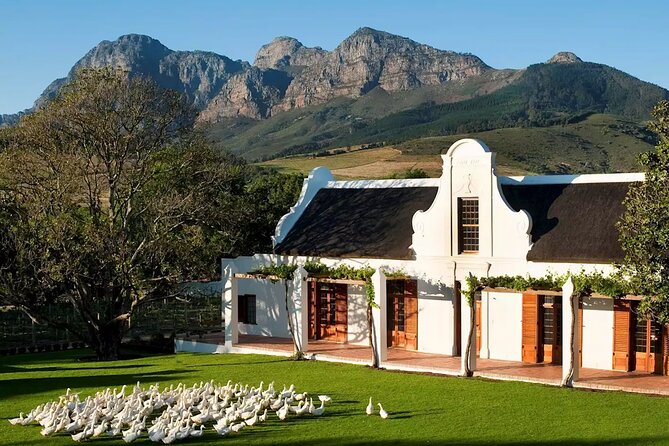Cape Winelands Explore Full Day Tour with Private Transfer - Franschhoek: use the lunch hour well