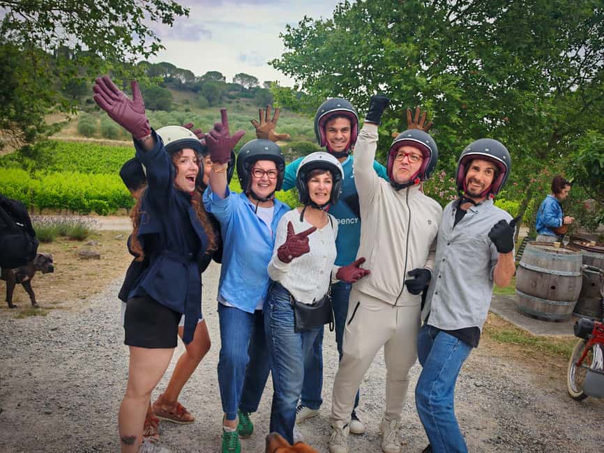 Carcassonne: Solex tour with guide and wine tasting - Riding back with a different view of the countryside