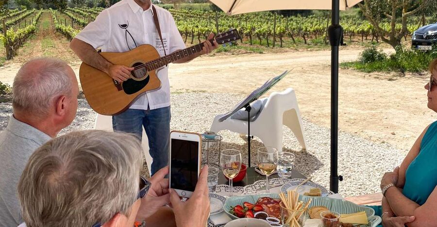 Carvoeiro/Portimão/Alvor: Wine Tour w/ Tasting, Tapas, Music - Key points to know before booking