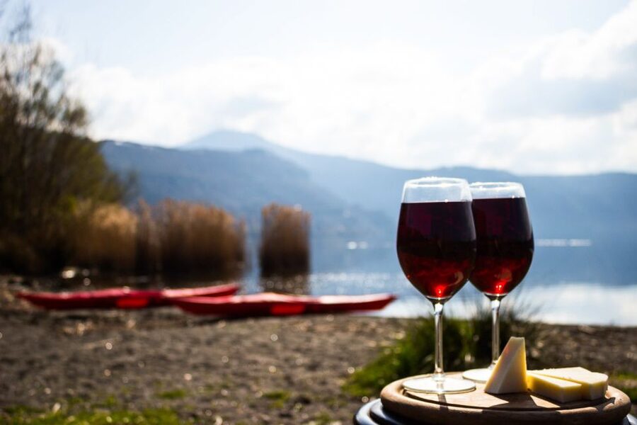 Castel Gandolfo: Kayak Food and Wine Tour - Why Lake Albano makes a fine escape from central Rome