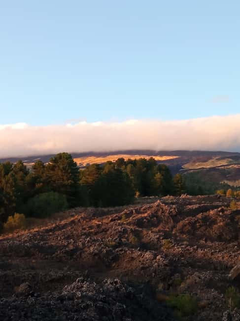 Catania: Mount Etna Sunset Trekking with Wine Tasting - Why this Etna tour works so well from Catania