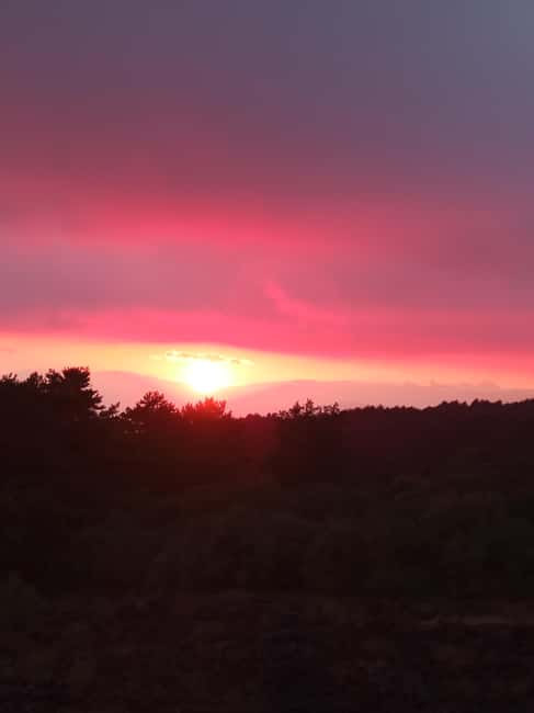 Catania: Mount Etna Sunset Trekking with Wine Tasting - From Catania to Zafferana Etnea