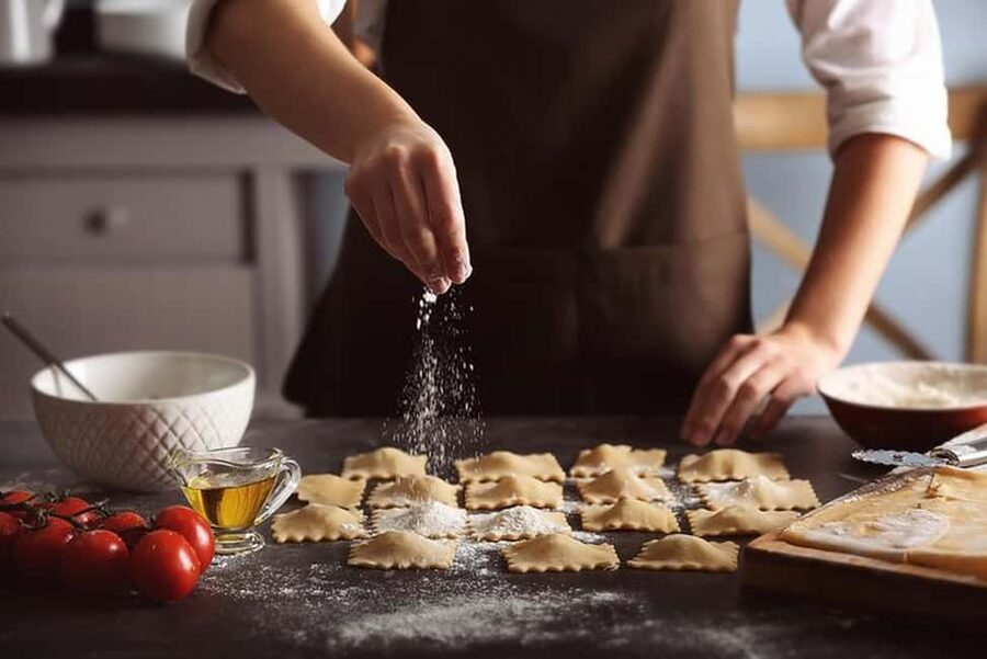 Catania: Pistachio Ravioli, Pasta Home Cooking Class w/ Wine - Is $100 a fair price?
