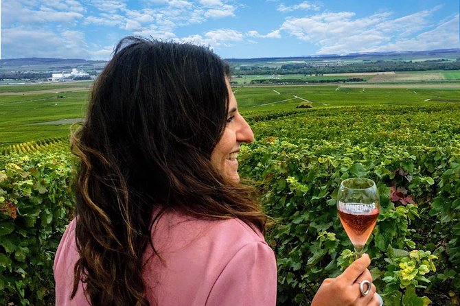 Champagne Day Trip from Paris with 8 Tastings & Lunch - Reims, Epernay, and the first major Champagne house