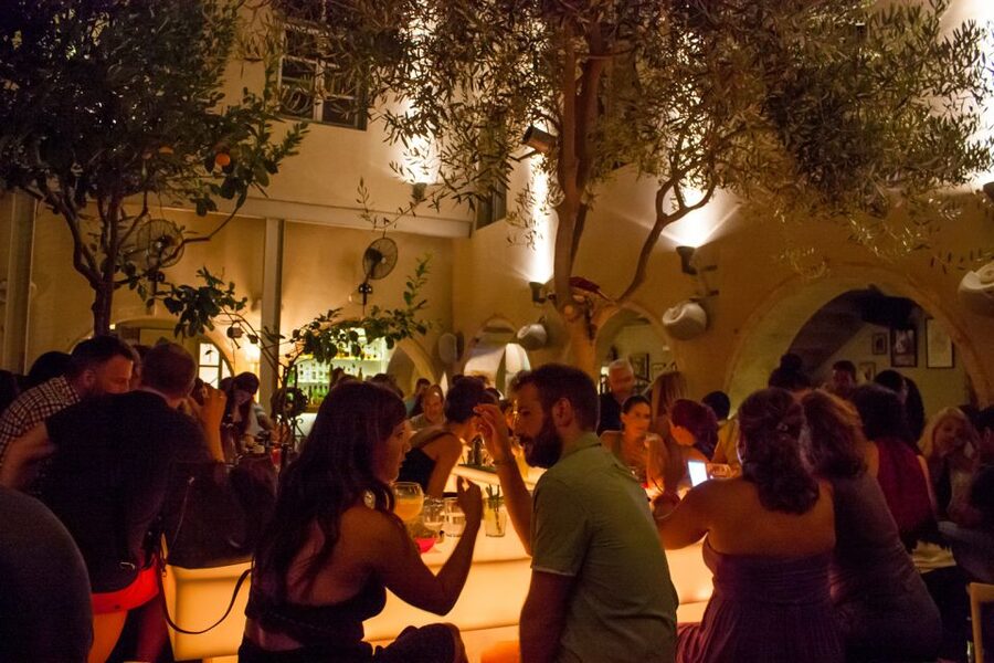 Chania: Wine, Food, and Sunset Tour with 3-Course Dinner - Key points to know before booking