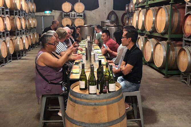 Chef-Led Hunter Valley Gourmet Food and Wine Day Tour from Sydney - Entering Hunter Valley wine country