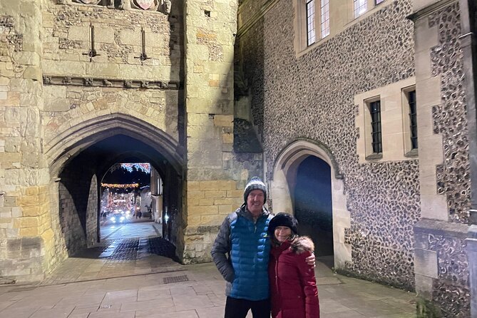 Christmas Mulled Wine Walk of Winchester - Why Winchester works so well at Christmas