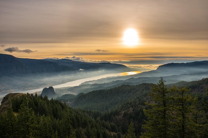 Columbia Gorge Waterfalls & Wineries from Portland: All-Inclusive Afternoon Tour - Leaving Portland for the Columbia Gorge