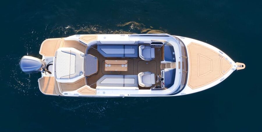 Como: Lake Como Private Boat Tour with Wine - Wine, snacks, and the real price