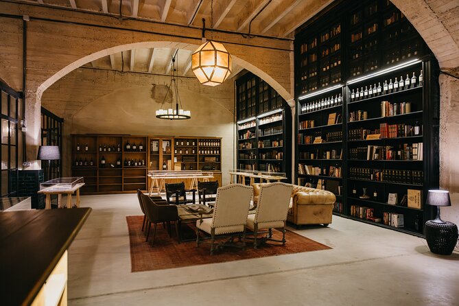 Complete winery experience: visit, tasting and traditional food - Entering the Wine-Literary Rooms