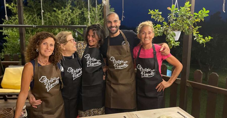 Cooking class, dinner and wine tasting in Lecce (Corigliano) - The aperitivo starts the evening