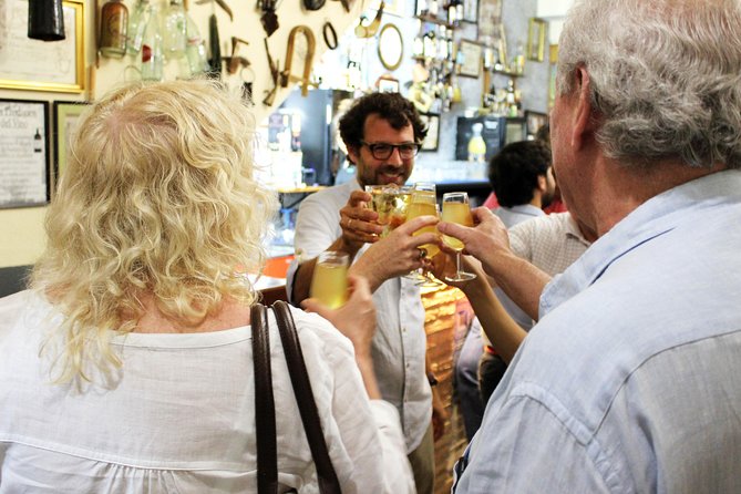 Cordoba Frescas Wine Tasting and Tapas - Jugo Vinos Vivos at Pl. San Andrés