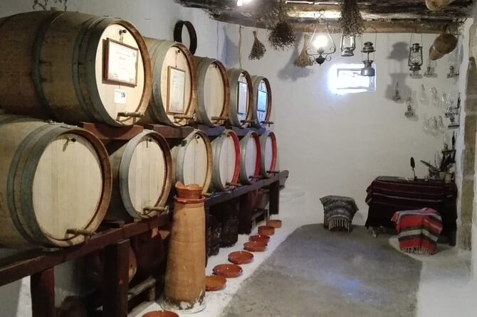 Cretan Wines & Olive oil tour - The treasures of Crete - Meleses: five wines from a family-run cellar