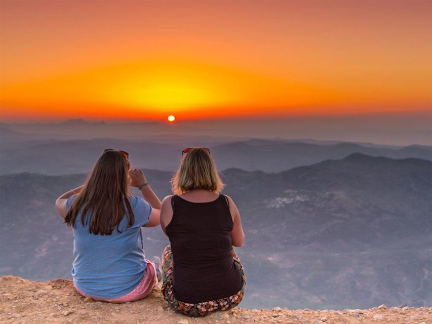 Crete: Land Rover Safari with Sunset Viewing, Dinner, & Wine - Who should book this evening