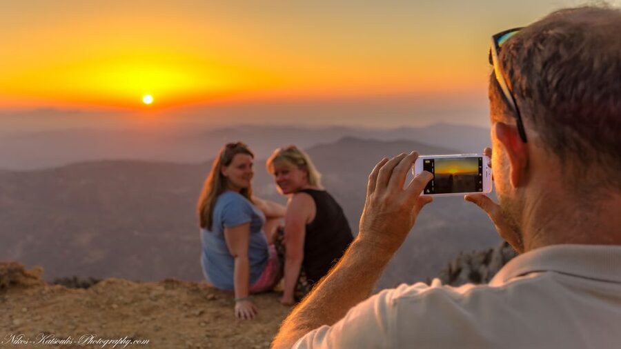 Crete: Land Rover Safari with Sunset Viewing, Dinner, & Wine - Should you book the Land Rover sunset safari?