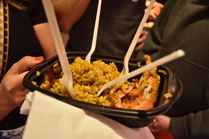 Cultural Walking Tour in Barcelona with Food & Wine Tasting - Eating through the Gothic Quarter