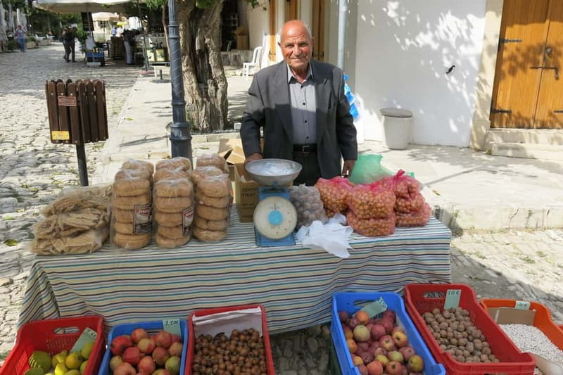 Cyprus: Troodos Mountain Food & Wine Tasting Tour with Lunch - A full meze lunch in a local taverna