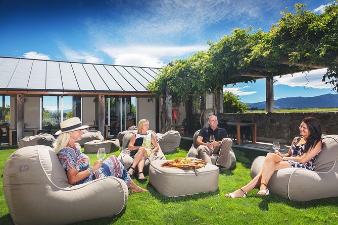 Discover Marlborough Wine - Afternoon Marlborough Wine Tour - Guides who add more than driving directions