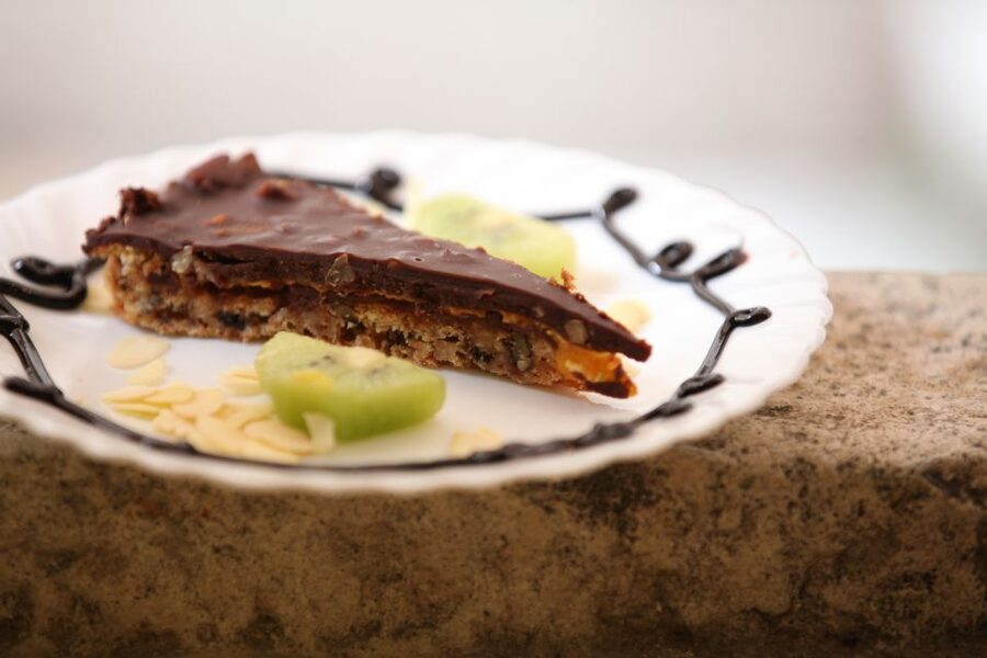 Dubrovnik Gastronomy: 3-Hour Food and Wine Tour - What happens at the restaurant stops