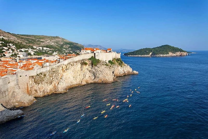 Dubrovnik: Guided Sunset Sea Kayaking Tour with Wine - Betina Cave: the tour’s most welcome pause