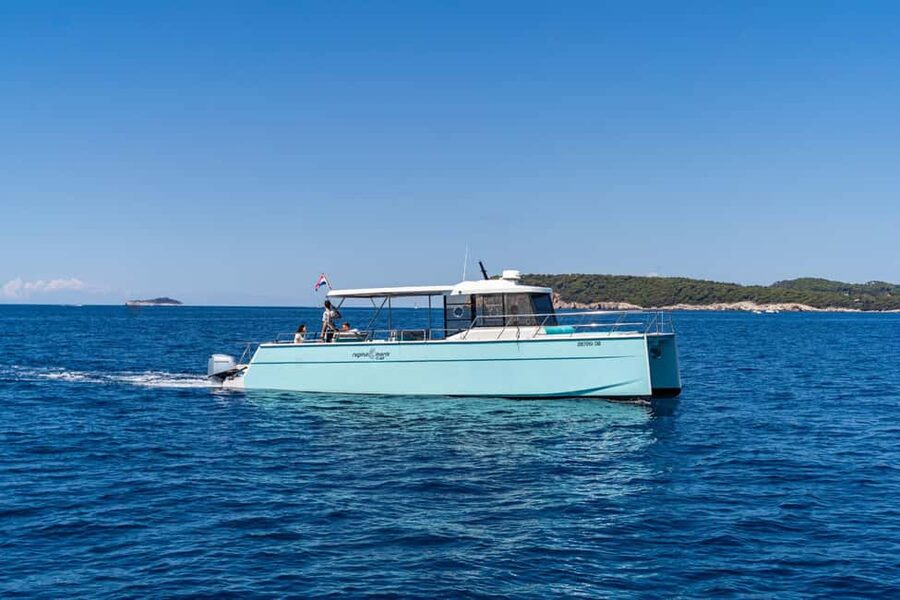 Dubrovnik: Sunset Catamaran Cruise with Sparkling Wine - Why this small sunset cruise works in Dubrovnik