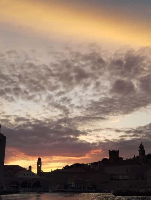 Dubrovnik: Sunset Catamaran Cruise with Sparkling Wine - Who should book this catamaran cruise