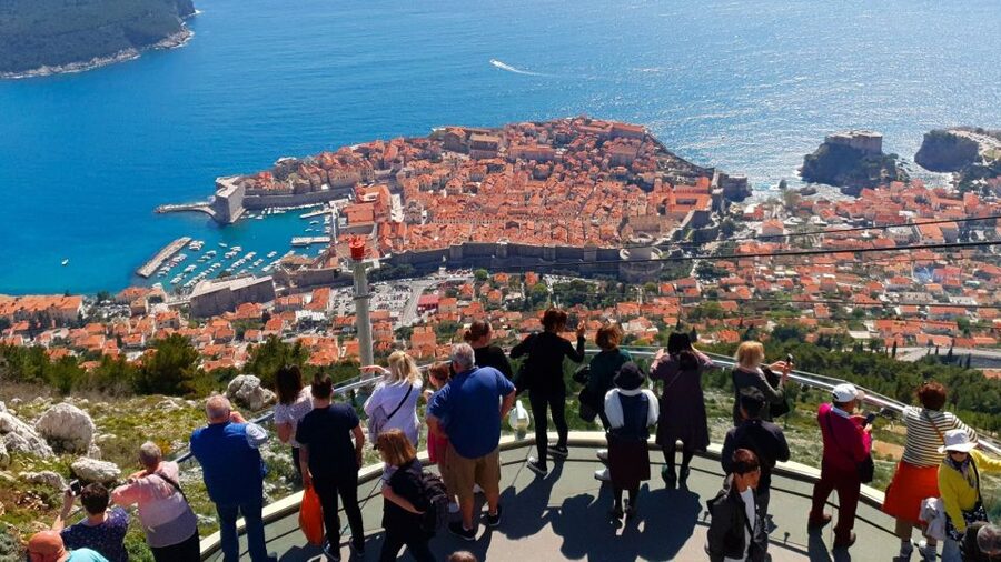 Dubrovnik: Sunset Panorama Tour with Glass of Wine - Wine, photos, and the final view