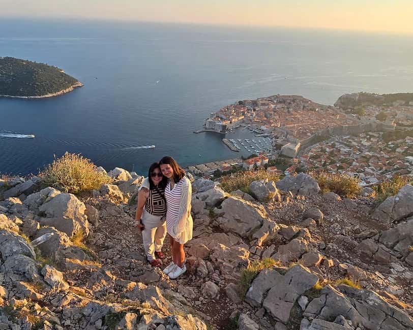 Dubrovnik Sunset Tour with Scenic Views and Local Wine - Choosing between the one-hour, 90-minute, and private routes