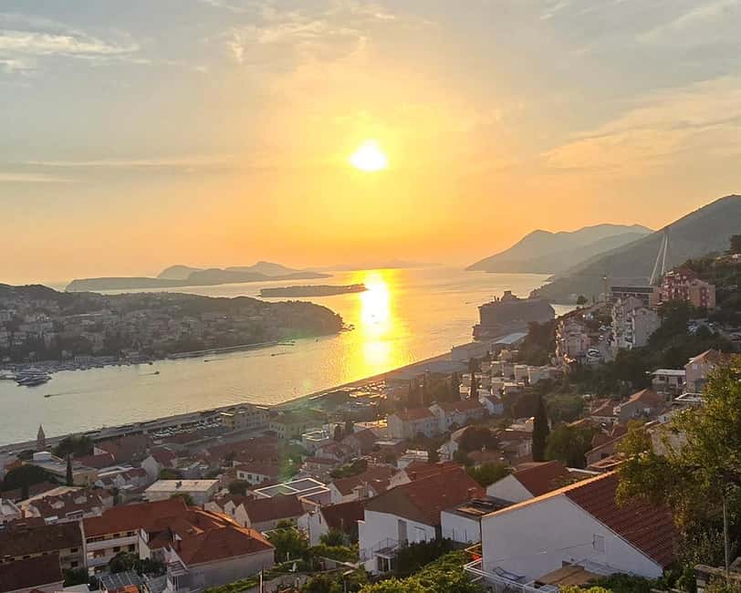 Dubrovnik Sunset Tour with Scenic Views and Local Wine - Pickup, comfort, and practical details