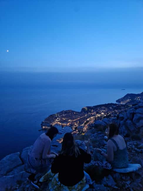Dubrovnik: Sunset Wine Tasting At Panorama Point - A private conversation about Dubrovnik