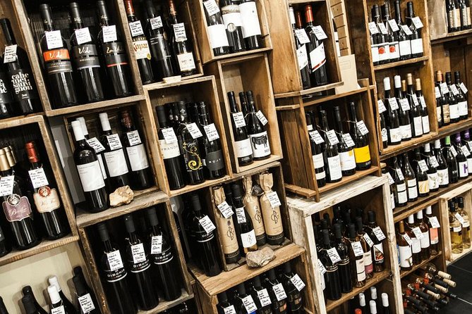 Evening Wine, Cheese, & Charcuterie Tasting in Budapest - Why the small group helps solo visitors