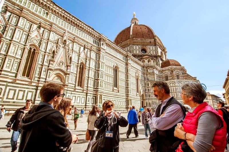 Florence: City Highlights Walking Tour & Wine Windows Option - Florence in two hours: what this walk really offers