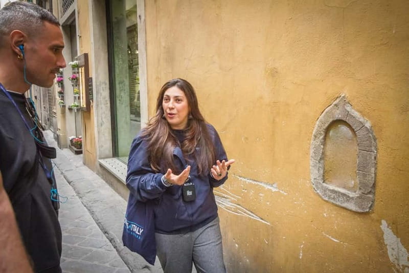 Florence: City Highlights Walking Tour & Wine Windows Option - Pace, weather, and family suitability
