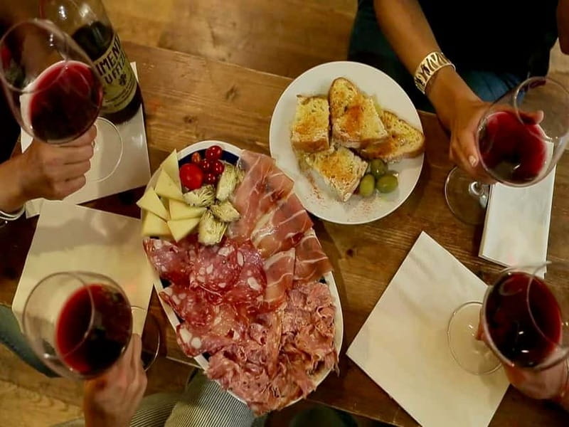 Florence Foodies Tour: Savor Tuscan Flavors & Fine Wine - Key points at a glance