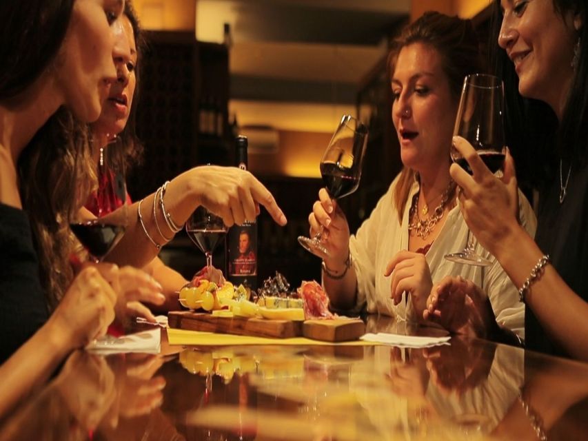 Florence Foodies Tour: Savor Tuscan Flavors & Fine Wine - Fettunta at a historic enoteca